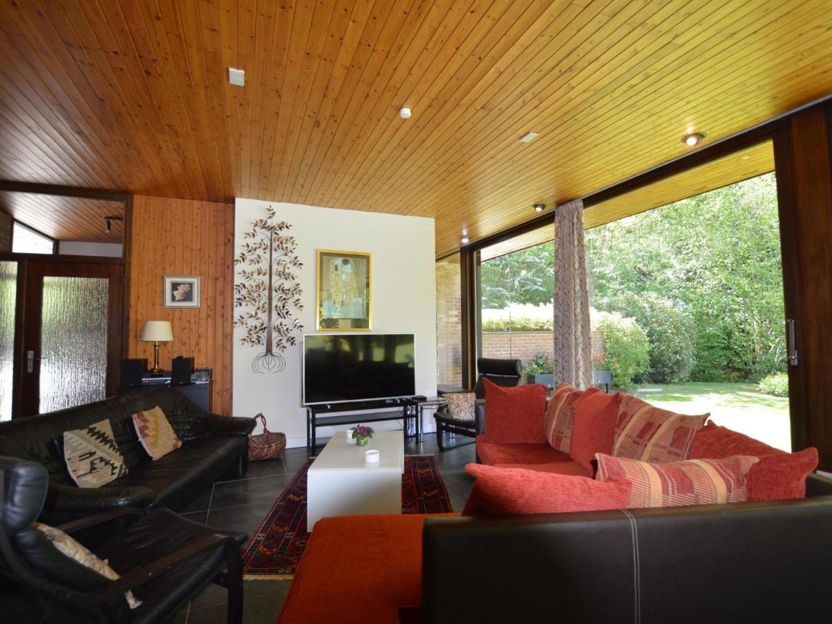 Luxury Villa With Swimming Pool Stavelot Exterior foto