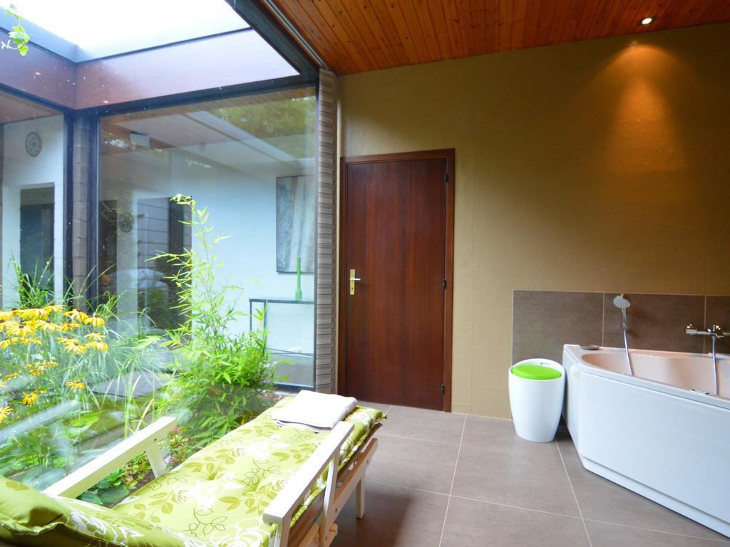 Luxury Villa With Swimming Pool Stavelot Exterior foto